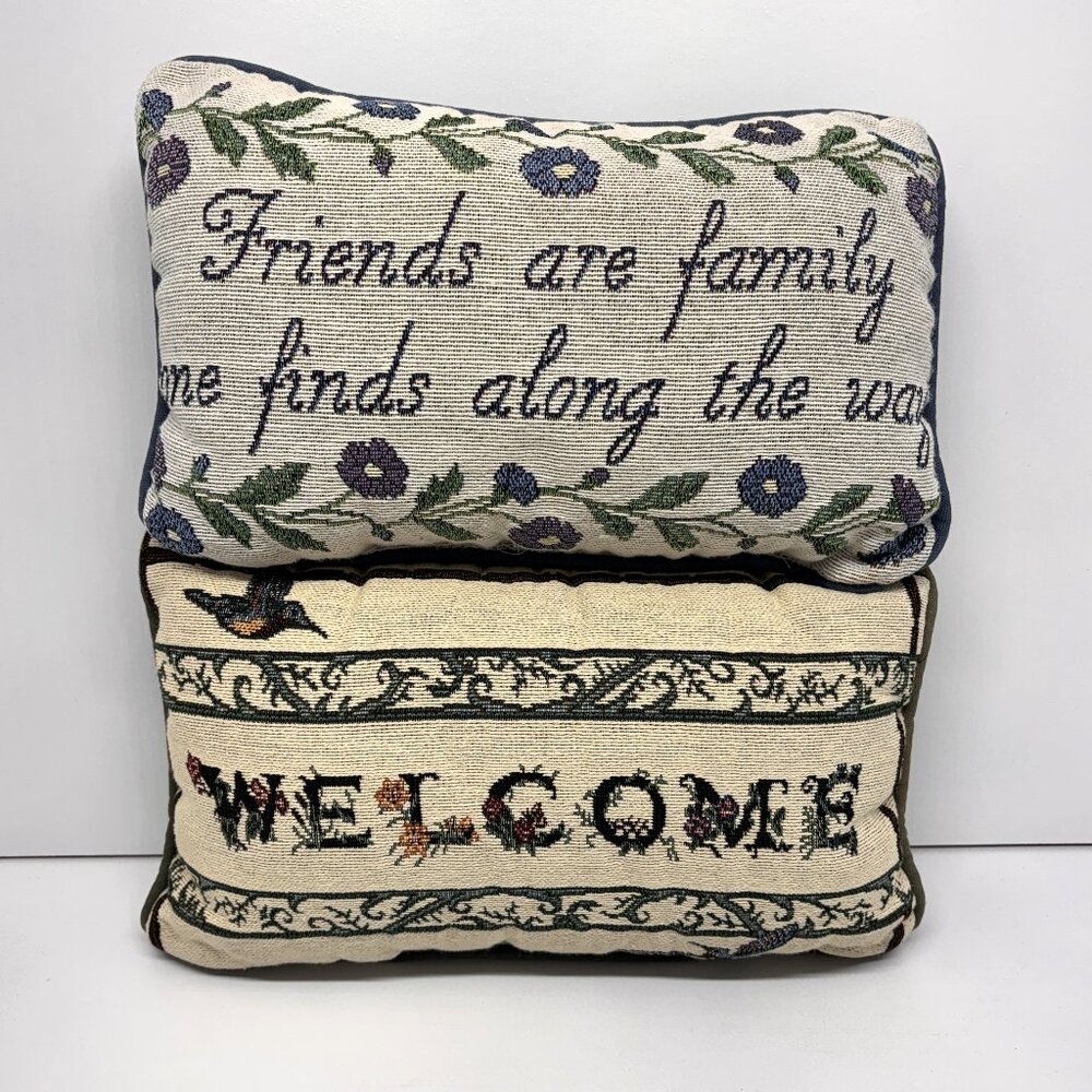 Pair Of Floral Vtg Tapestry Accent Throw Pillows 12x7 Cottage Core Granny Core